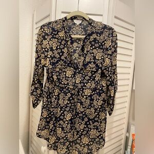 SIREN LILY Maternity “Sheer 1/4 Sleeve w/Button Blouse” Size XL Navy Floral EUC